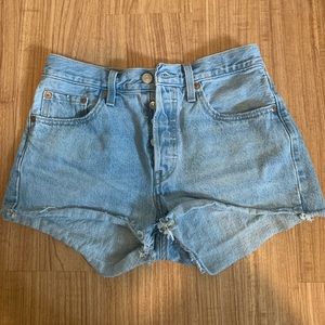 Levi’s 501 high rise shorts